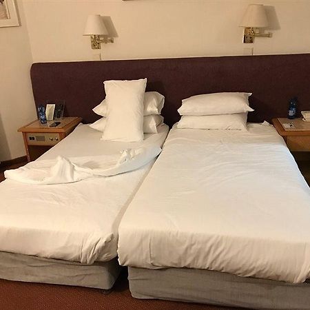 Royal Wing Hotel Йерусалим Екстериор снимка