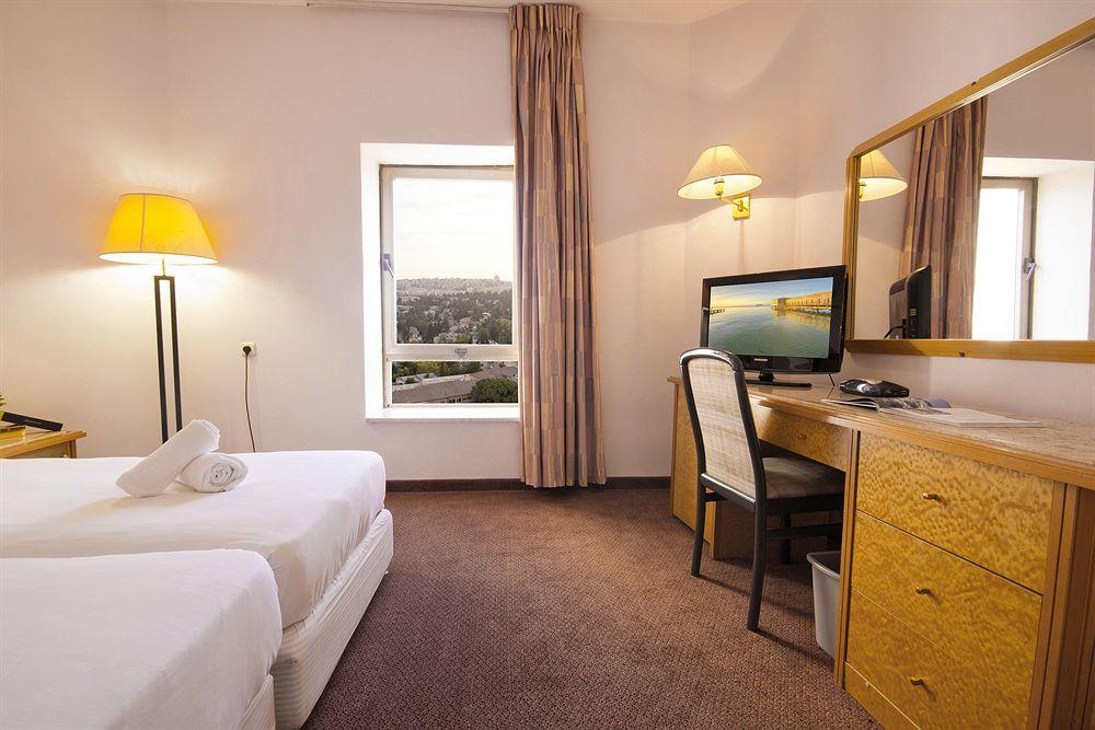 Royal Wing Hotel Йерусалим Екстериор снимка